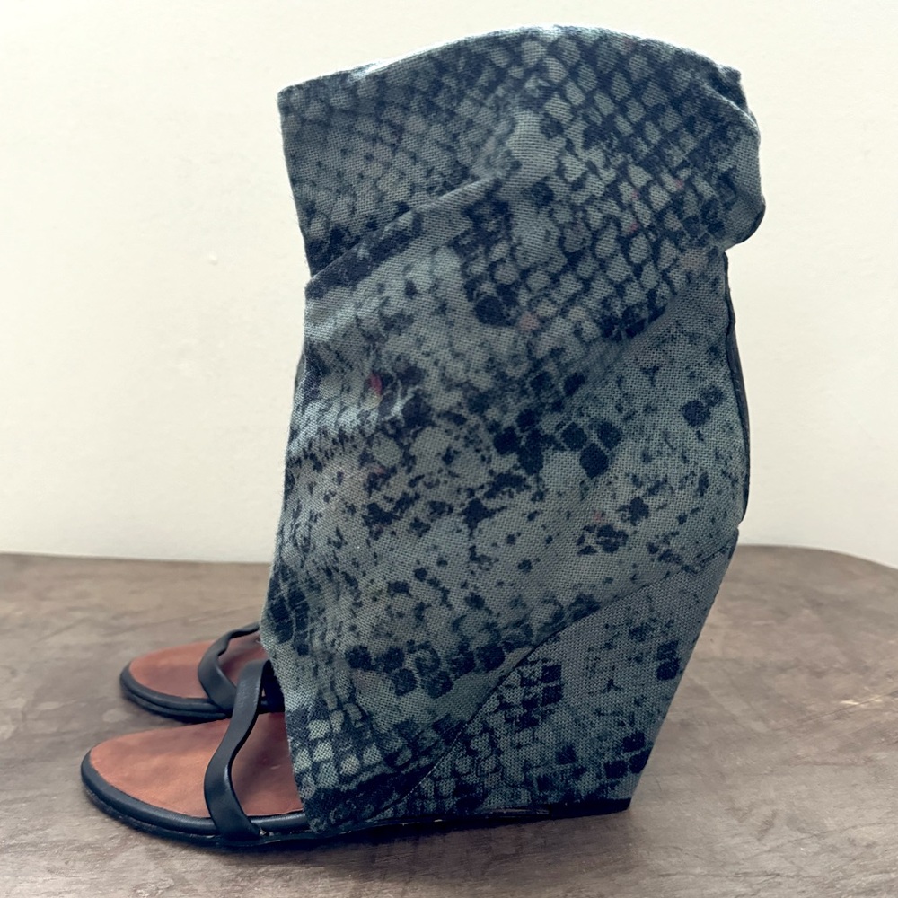 Isabel Marant YOYO Green Black Python Bootie Open Toe Sandal size 38